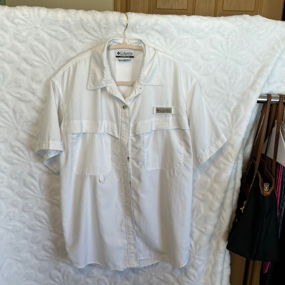 Columbia PFG sports wear sz M preowned excellent performance fishing gear active